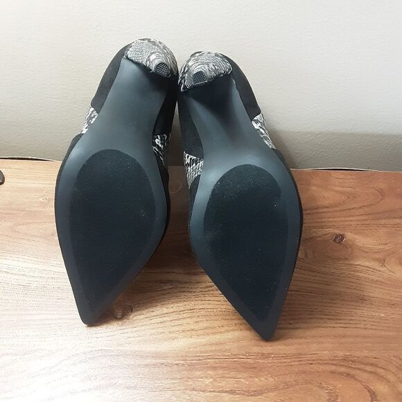 Black Bootie  - Picture 10 of 11